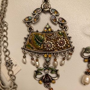 Art Deco Style Necklace and Earring Set